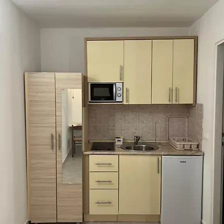 Studio Apartments Semi